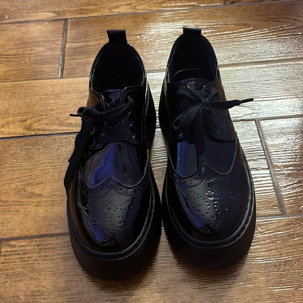 Black Oxford 6.5 Shoe